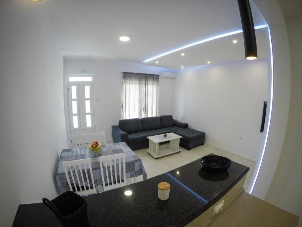 Apartments Tila تريبينيي المظهر الخارجي الصورة